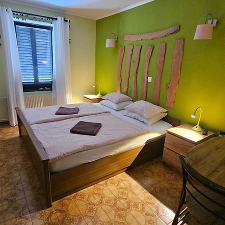 Rooms Malina Blejska Dobrava Exteriér fotografie
