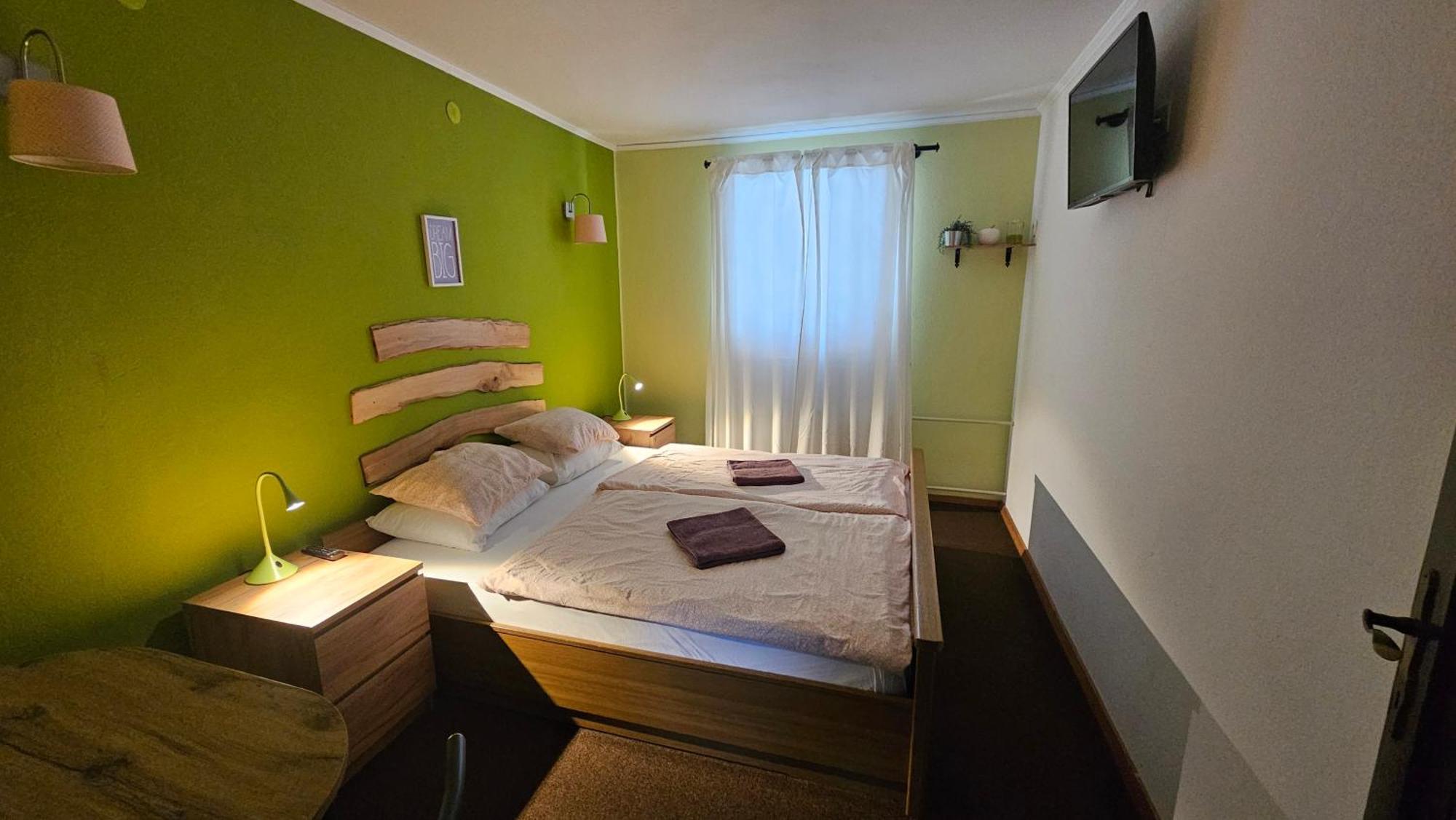 Rooms Malina Blejska Dobrava Exteriér fotografie