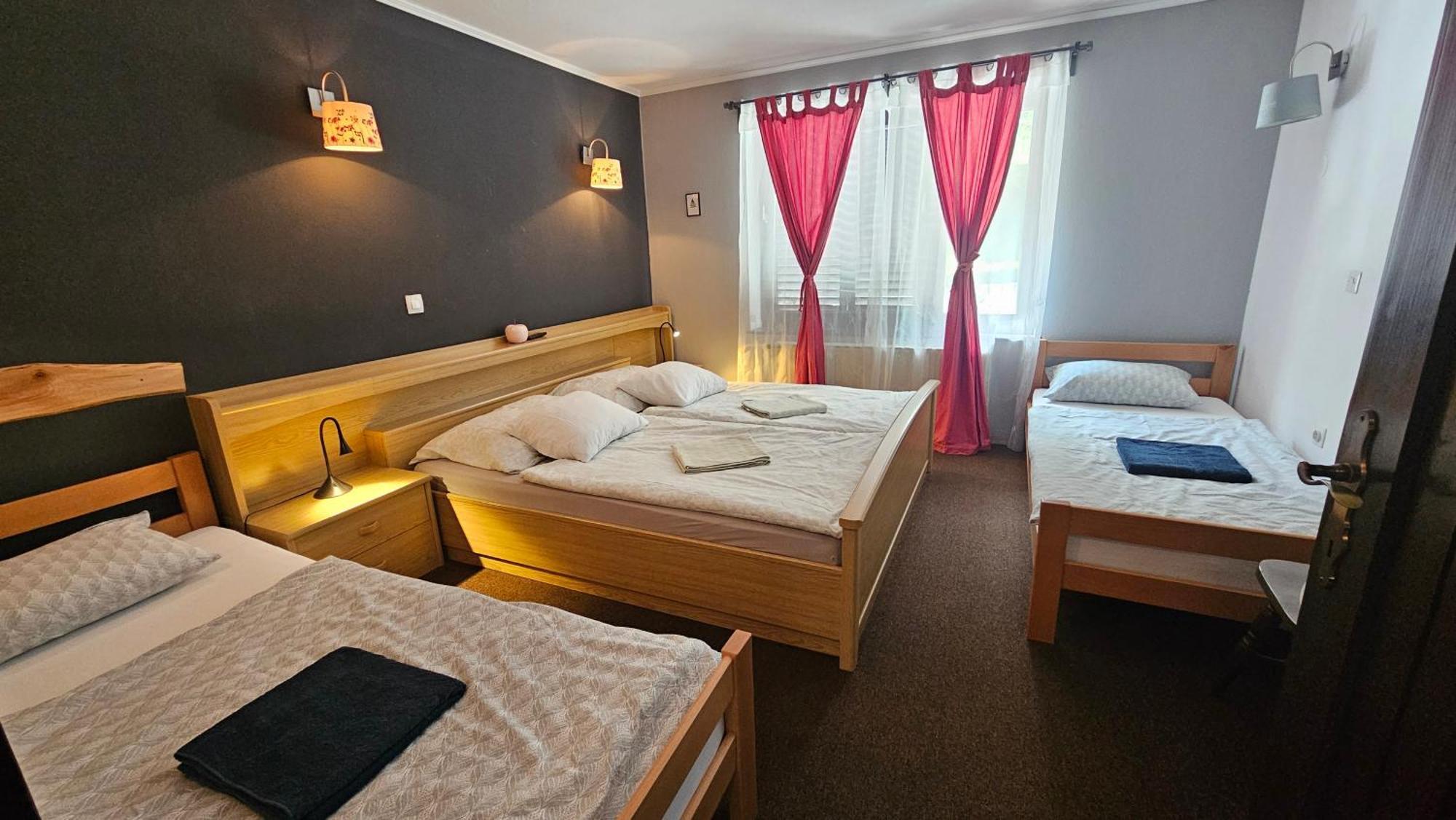 Rooms Malina Blejska Dobrava Exteriér fotografie