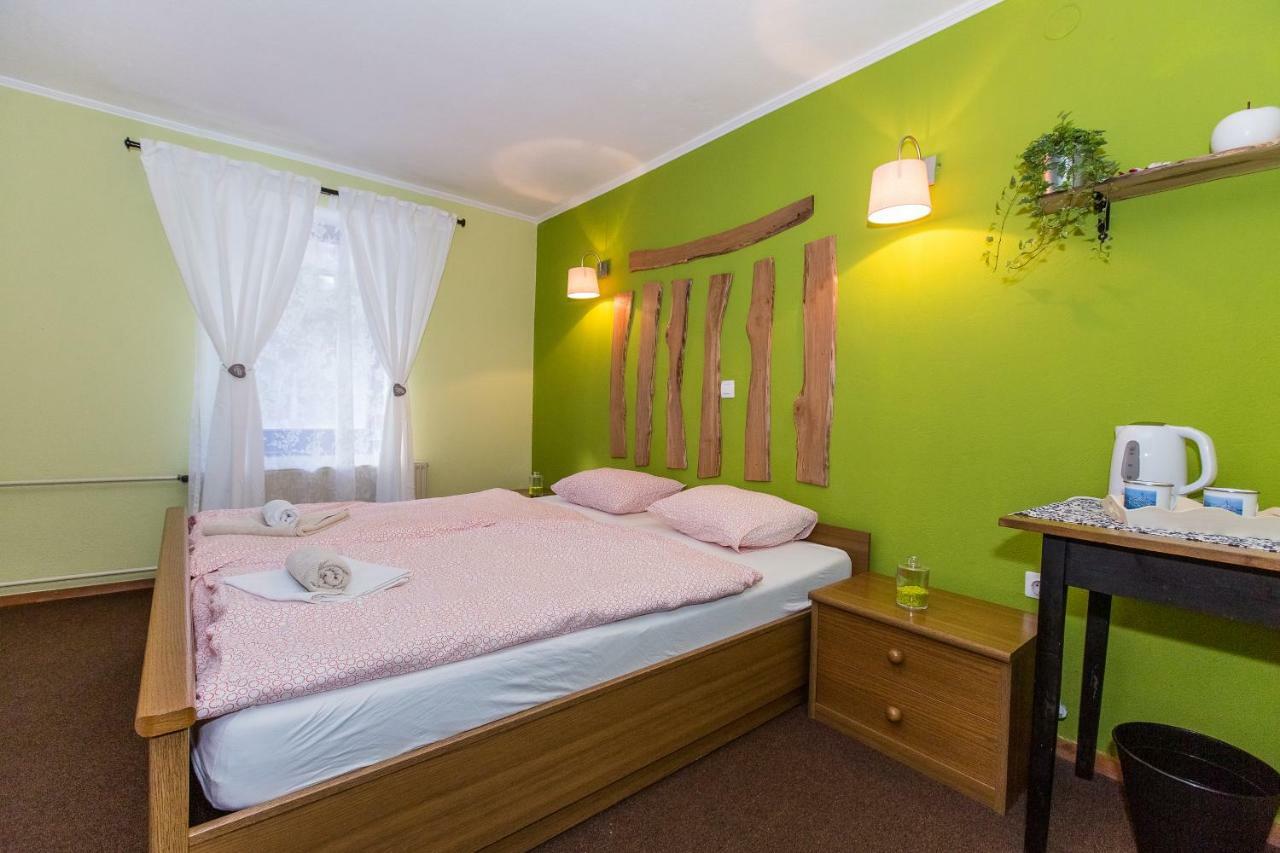Rooms Malina Blejska Dobrava Exteriér fotografie